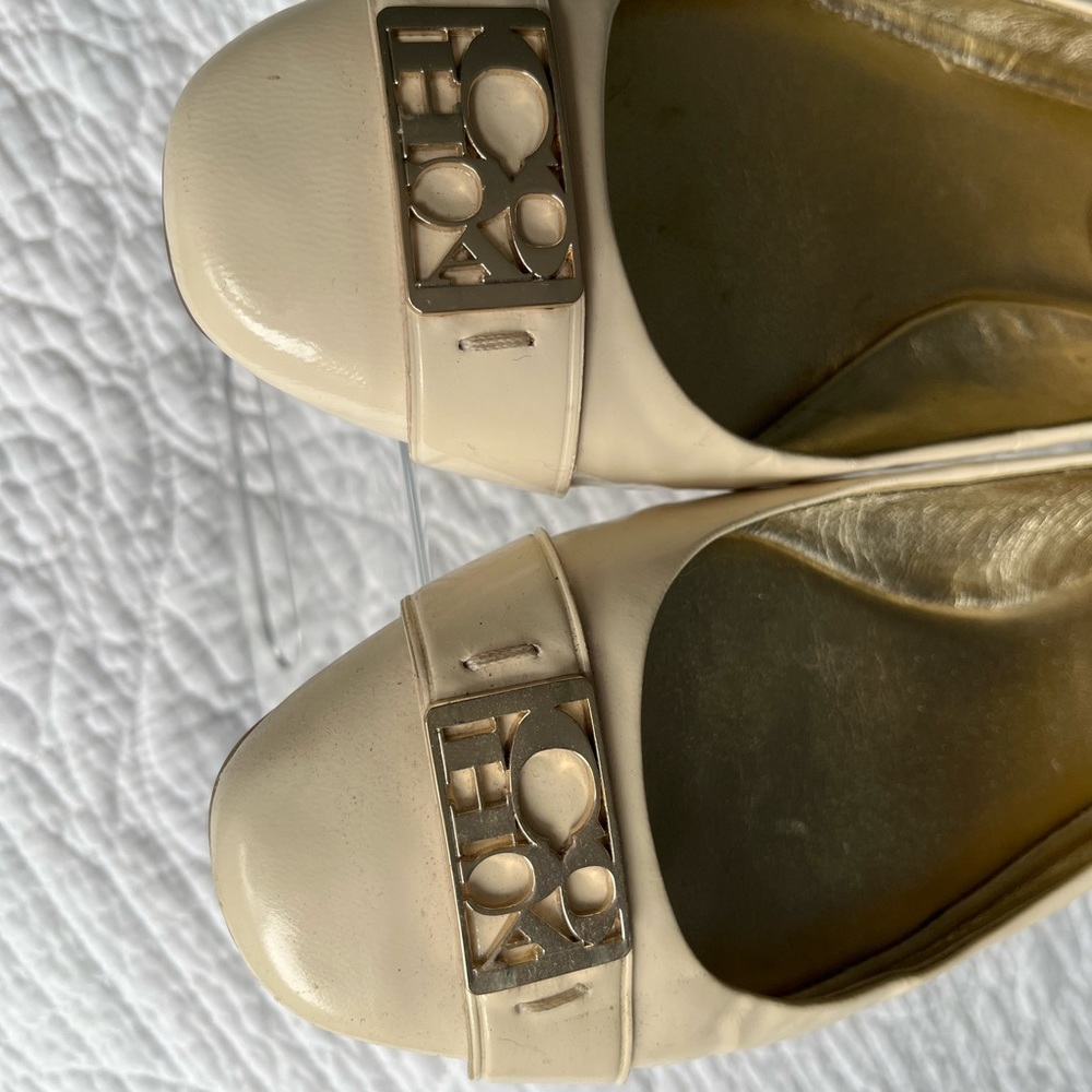 Coach Flats - Picture 10 of 10